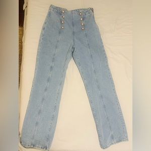 Zara jeans Size 6 with button detail in front